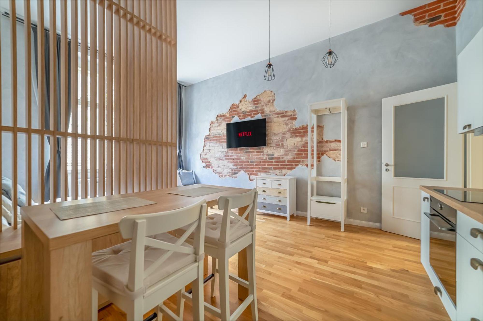 Apartment Chic Brick In Historic Center By Rentez Prag